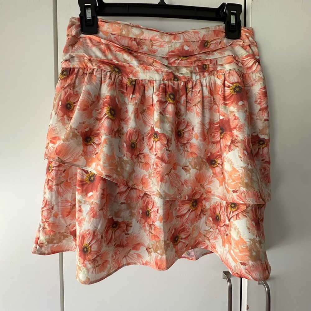 ๐ธ Express Floral Faux Wrap Tiered Mini Skirt Size 2 NWT